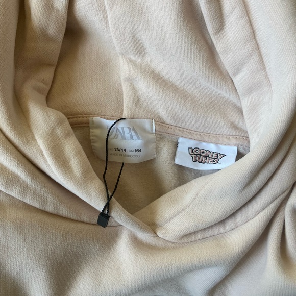 Zara NWOT size 13/14 looney tunes light pink hoodie sweatshirt - Picture 4 of 4